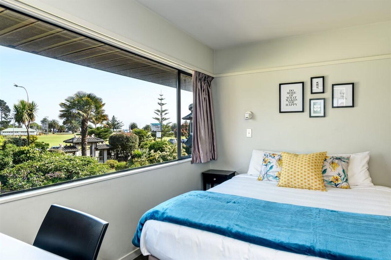 The Beachcomber Hotel Nelson Exterior foto