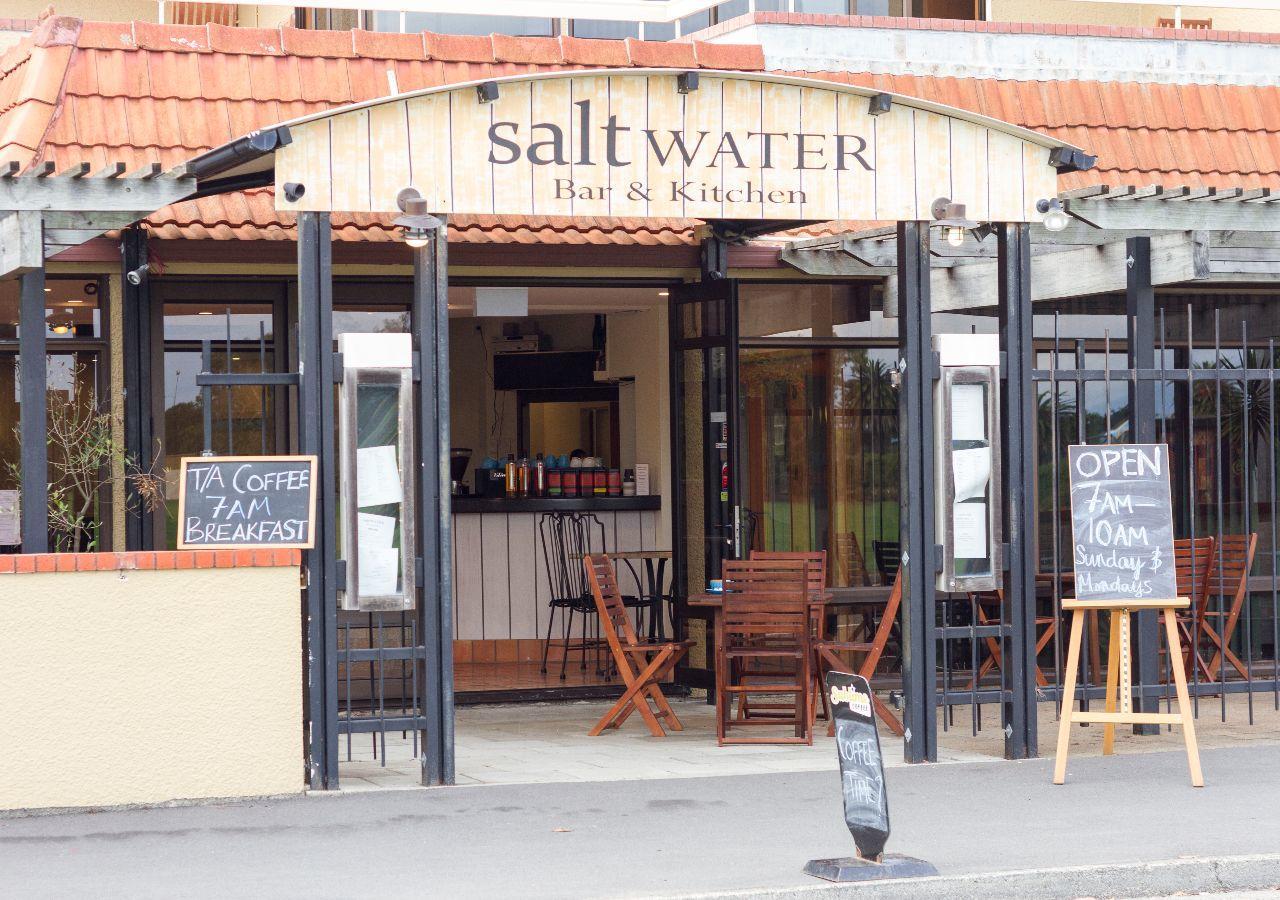 The Beachcomber Hotel Nelson Exterior foto