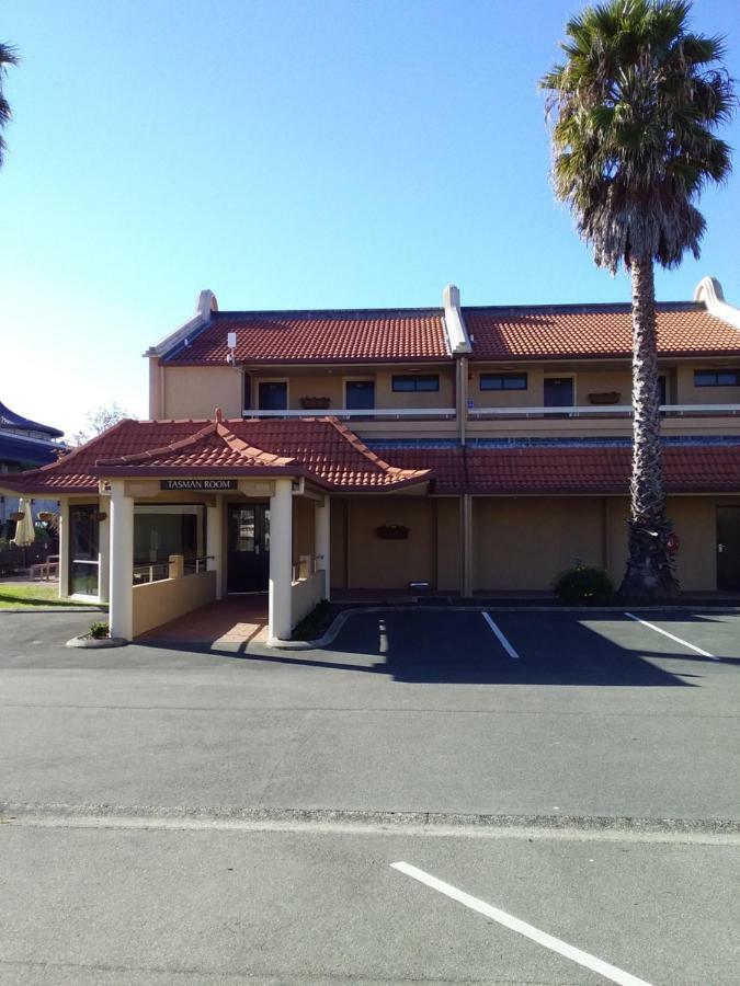 The Beachcomber Hotel Nelson Exterior foto